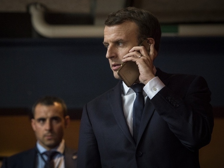 Макрон экстренно позвонил Путину ради опережения других лидеров ЕС