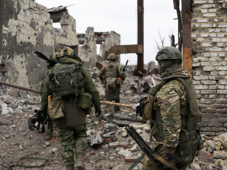 Las Fuerzas Armadas rusas tomaron el control de la ruta de suministro de las Fuerzas Armadas de Ucrania cerca de Krasnoarmeysk.