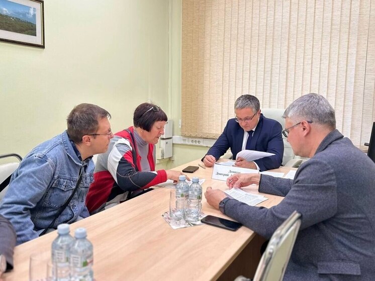 В Калуге пытаются ускорить капремонт дома на Ленина