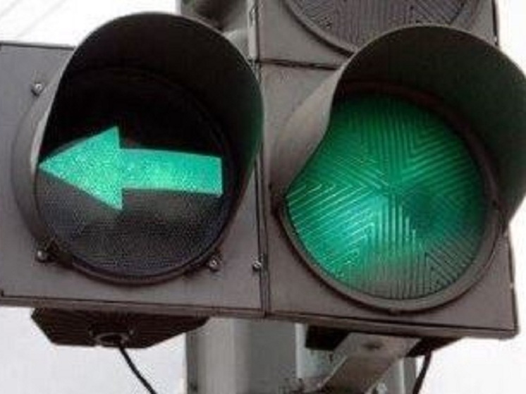 В Костроме к светофору на перекрёстке Галичской и Зелёной подключили новые секции