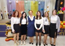 Она родилась и выросла в областном центре Западной Украины, городе Ровно