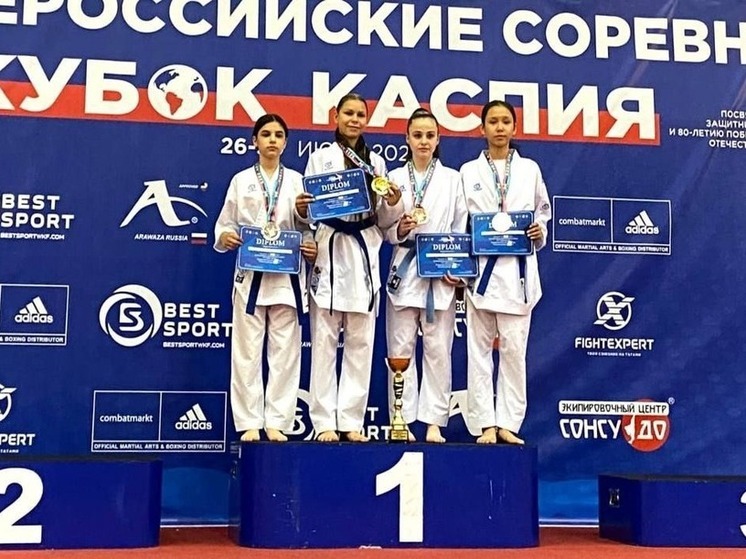 Калмыцкие каратисты достойно выступили на всероссийских соревнованиях