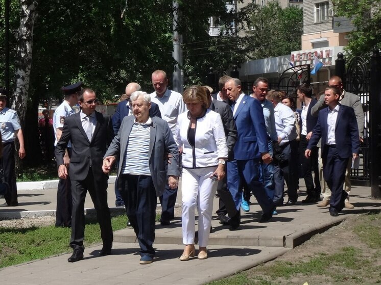 В Саратов приедут Евгений Миронов, Сергей Безруков и Владимир Машков