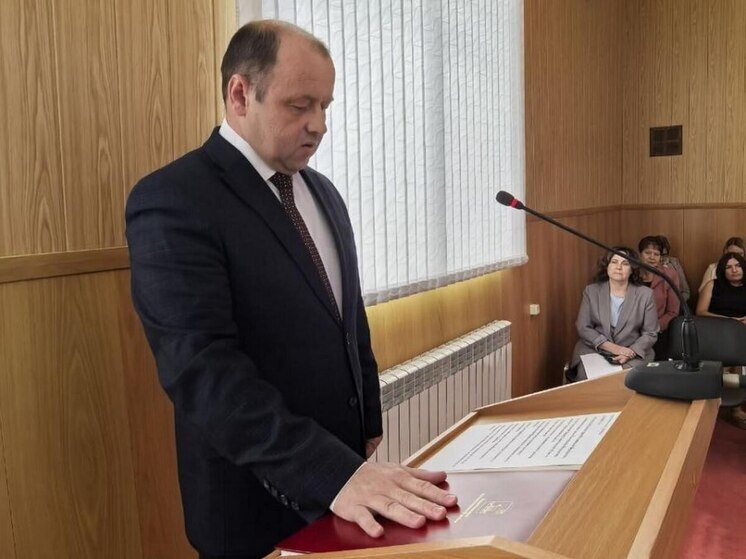 Депутаты доверили Ивантеевский район прежнему руководителю