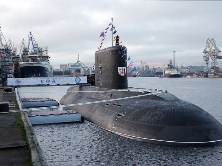 Подлодка «Уфа» вернулась во Владивосток после 40 суток боевой службы