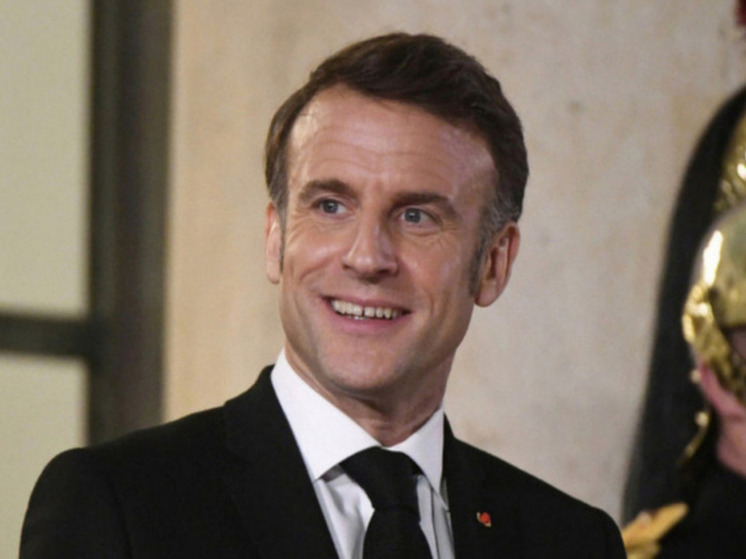 Британский аналитик Меркурис высмеял Макрона после его звонка Путину