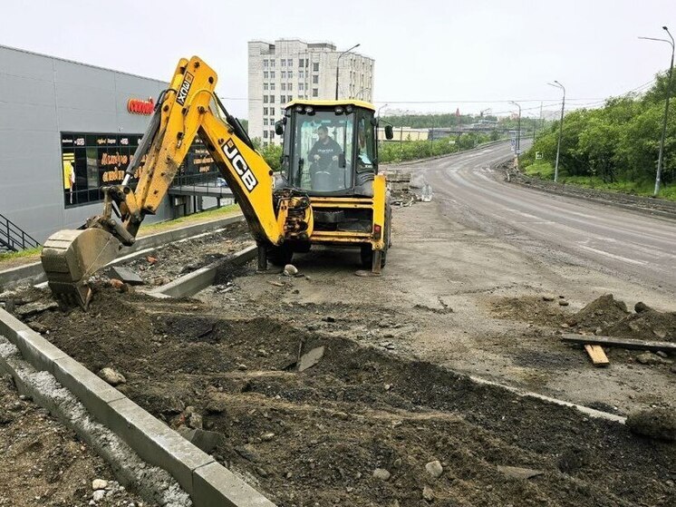 В Мурманске обновят асфальт и благоустроят тротуары на 14 участках