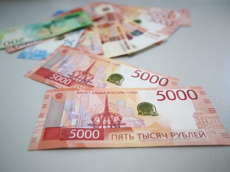 Волгоградцы с начала 2025 года перевели мошенникам 983 миллиона рублей