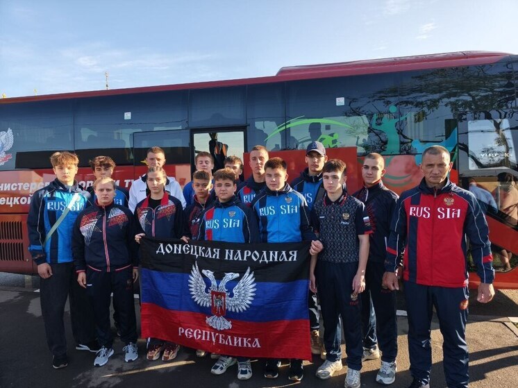 Шесть медалей везут спортсмены из ДНР с Кубка Черного моря по рукопашному бою