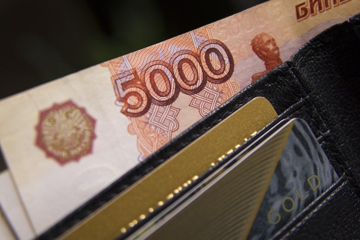 Работодатели Марий Эл в июне предлагали среднюю зарплату в 56 700 рублей