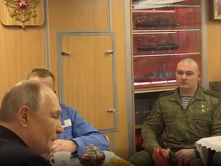 Погибший в Курской области генерал-майор Гудков был на встрече с Путиным в марте