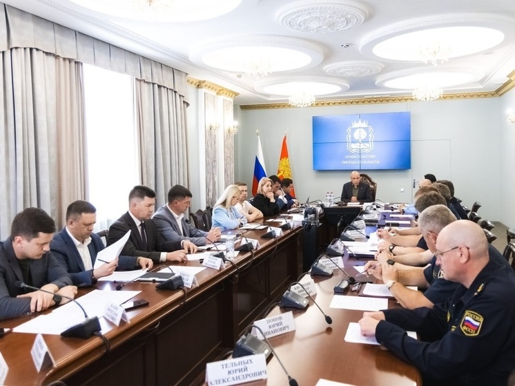 Губернатор Липецкой области Игорь Артамонов обсудил меры по ликвидации последствий атаки БПЛА
