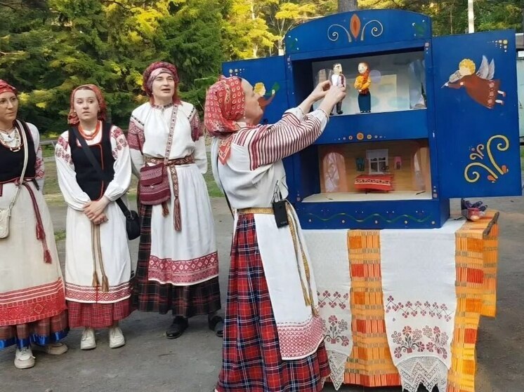 Передвижной белорусский кукольный театр открылся в Иркутске