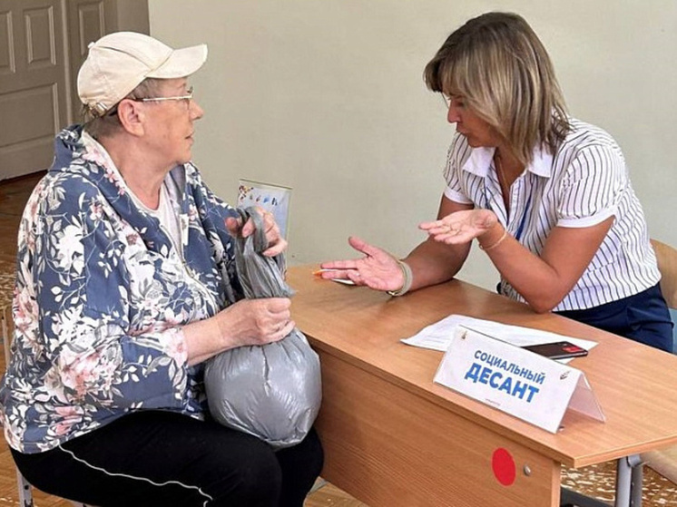 Социальный десант продолжает работу в районах Архангельской области