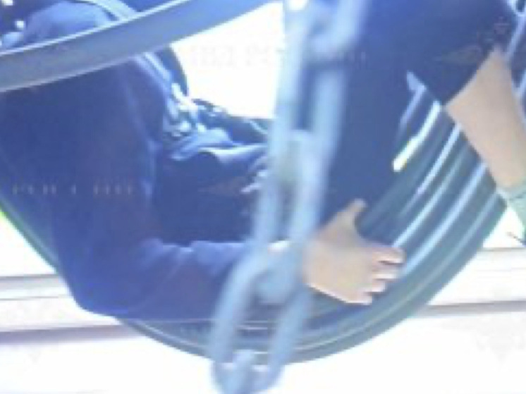 10-летнего зацепера сняли с поезда во время рейда на станции под Петербургом