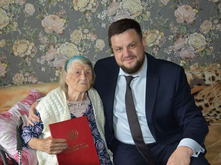 Труженица тыла из Хакасии получила поздравление от Президента РФ в 100-летний юбилей