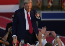 Дональд Трамп подписал указ, согласно которому в соответствии со своей программой "Америка прежде всего" увеличил плату за вход в национальные парки США с помощью налога для иностранных граждан, в то же время снизив расходы для американских граждан