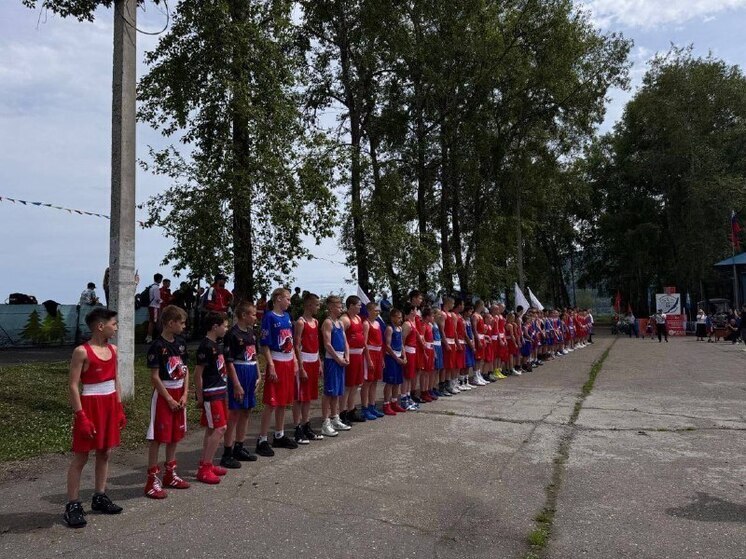 В Слюдянке на турнире по боксу отравились дети