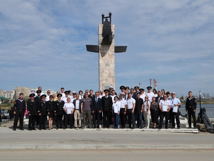 В Якутии отметили День работников морского и речного флота