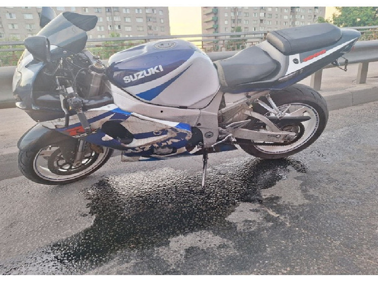Пьяный мотоциклист попал в больницу после ДТП в Вологде