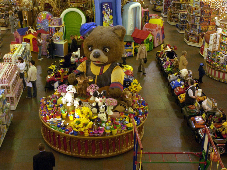 Психолог Лебедева рассказала, следует ли запрещать "страшные" игрушки