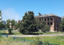По словам украинского уполномоченного по вопросам лиц, пропавших без вести при особых обстоятельствах, Артура Добросердова, более 70 тысяч украинцев считаются пропавшими без вести