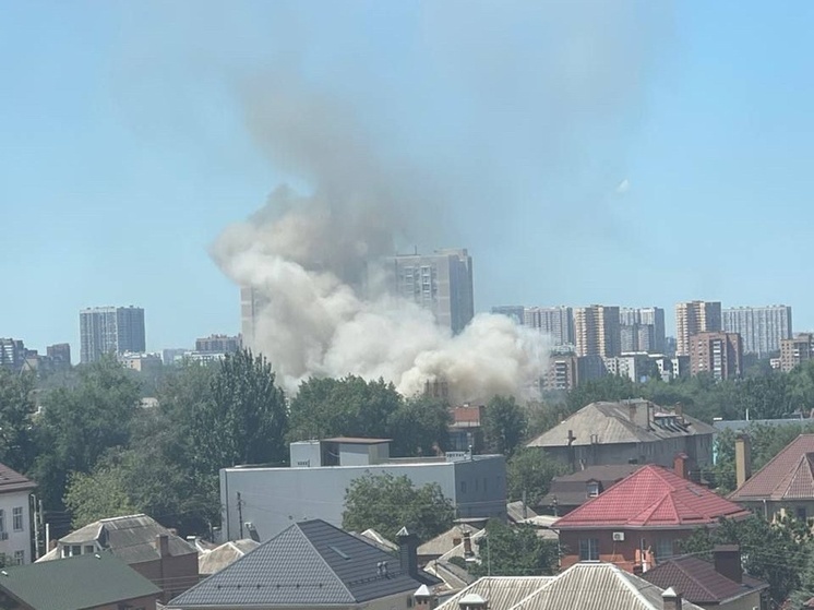 В Ростове на Полтавской потушили крупный пожар