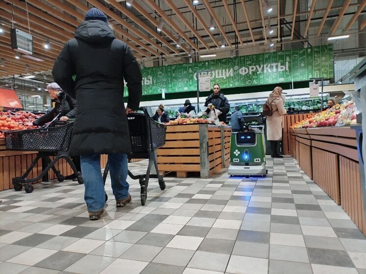 Для малоимущих россиян предложили ввести бесплатные продуктовые карты
