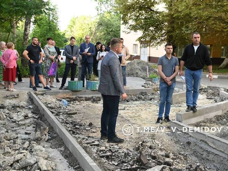 Мэр Белгорода рассказал о проблеме с парковкой на улице Мокроусова
