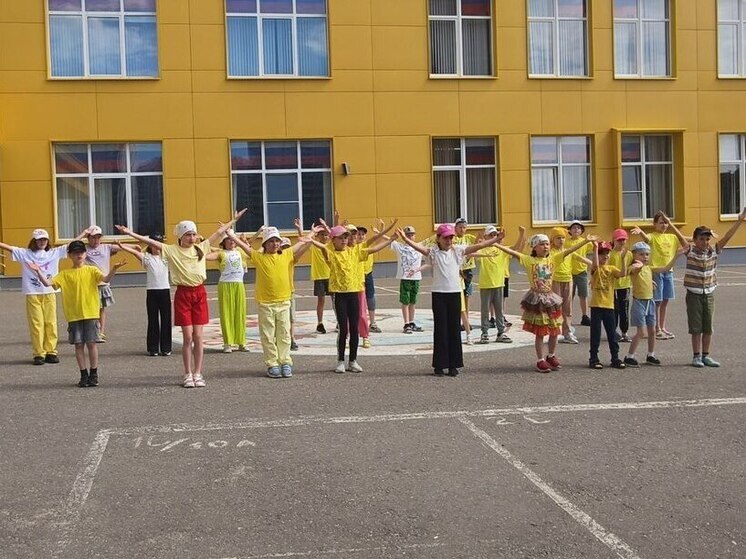 Завершилась смена в летнем лагере «Солнышко» в серпуховской школе №18
