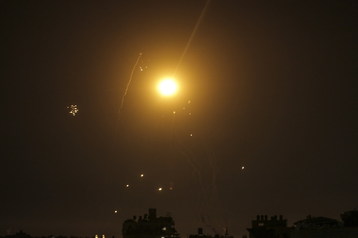 Чебоксары подверглись атаке беспилотников - МЧС