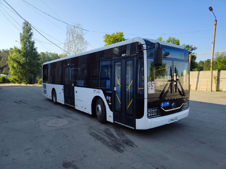 В Барнауле новый автобус вышел на маршрут №35