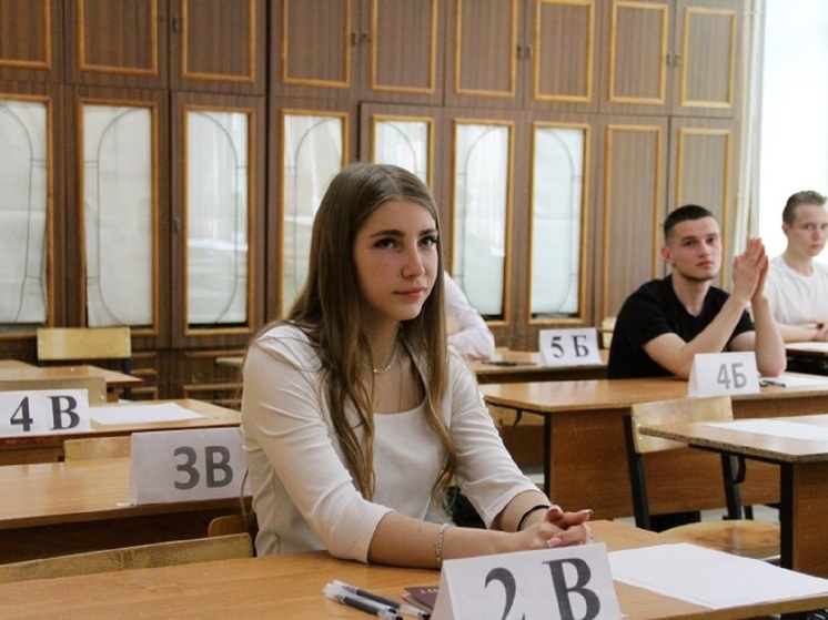 Четверть выпускников костромских школ решила пересдать ЕГЭ  