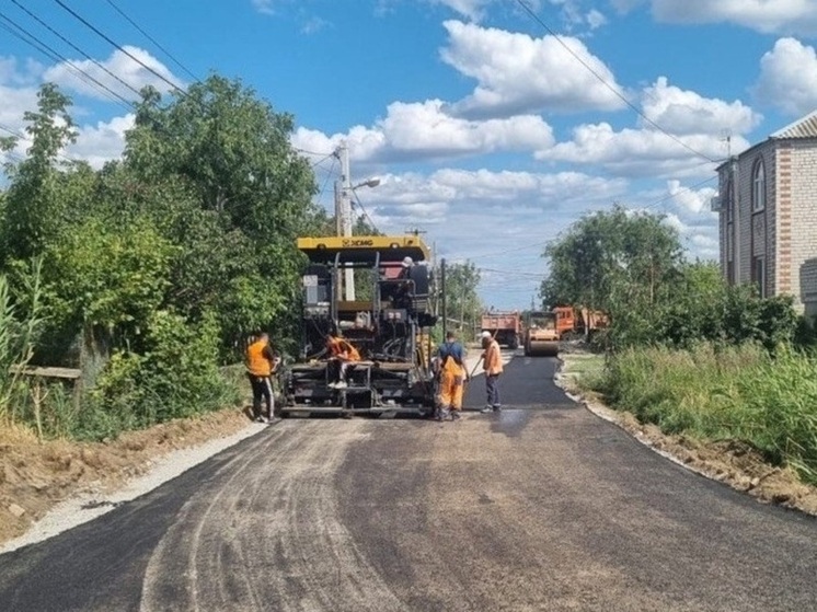 В Волгограде приступили к ремонту дороги на улице Днестровской