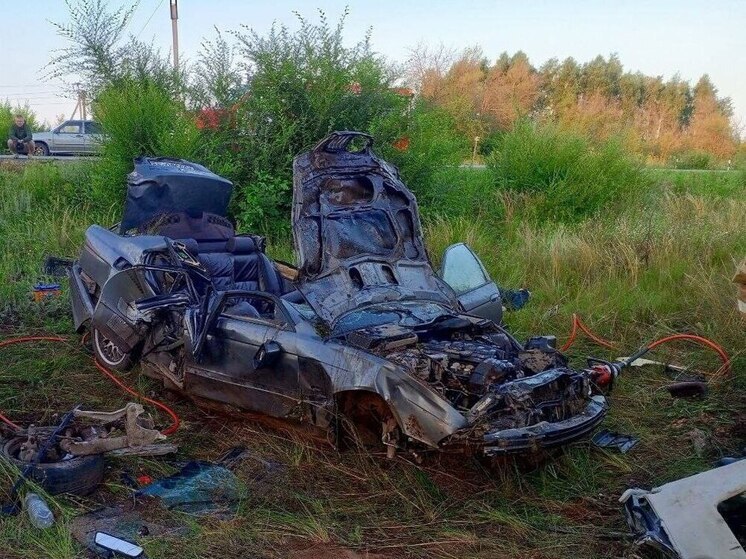 В Самарской области произошло страшное ДТП с двумя погибшими в автомобиле BMW