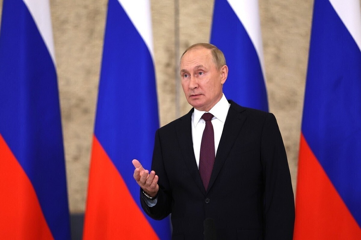 Путин примет участие в награждении волонтеров, которые помогают бойцам СВО