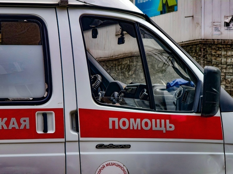 В Стрежевом несколько человек попали в больницу после покупки готовой еды