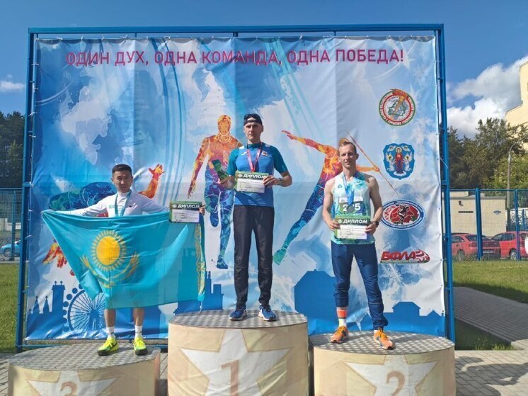 Хабаровский спасатель забрал золото и серебро на чемпионате по легкой атлетике в Беларуси