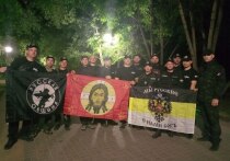 В Барнауле прошел рейд активистов«Русской общины», направленный на укрепление общественного порядка и повышение уровня безопасности в городе