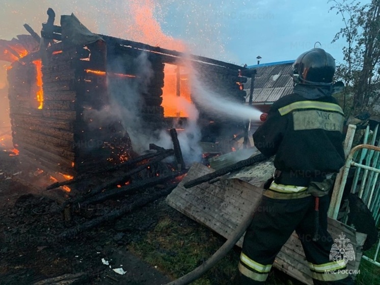 Баня и надворные постройки дотла сгорели под Алапаевском