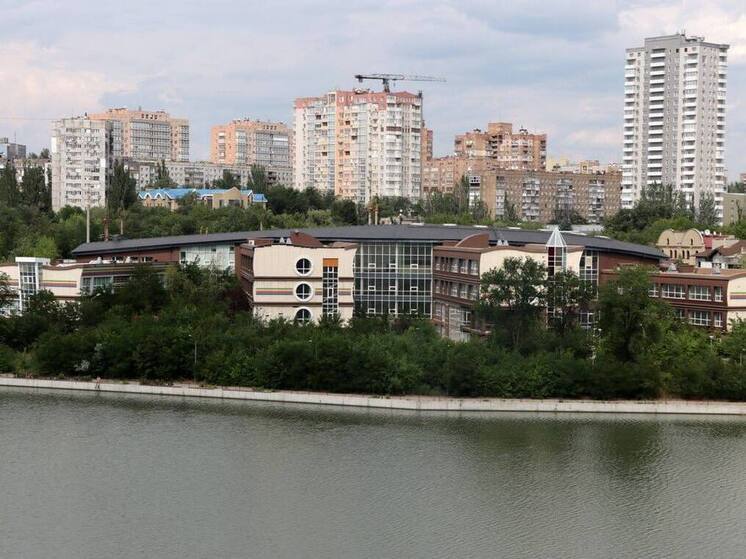 "Сириус" возьмет под крыло Григорьевскую школу в Донецке