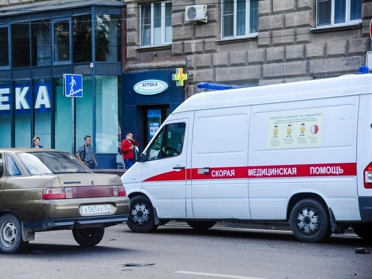 В Волгоградской области под колеса иномарки попала велосипедистка
