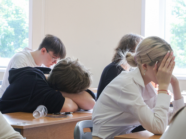 В Госдуму внесут проект о распространении единого пособия на детей до 18 лет