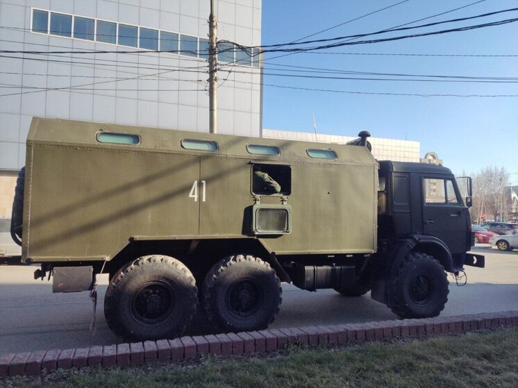 В Алтайском крае из-за движения военной техники дважды перекроют одну из трасс