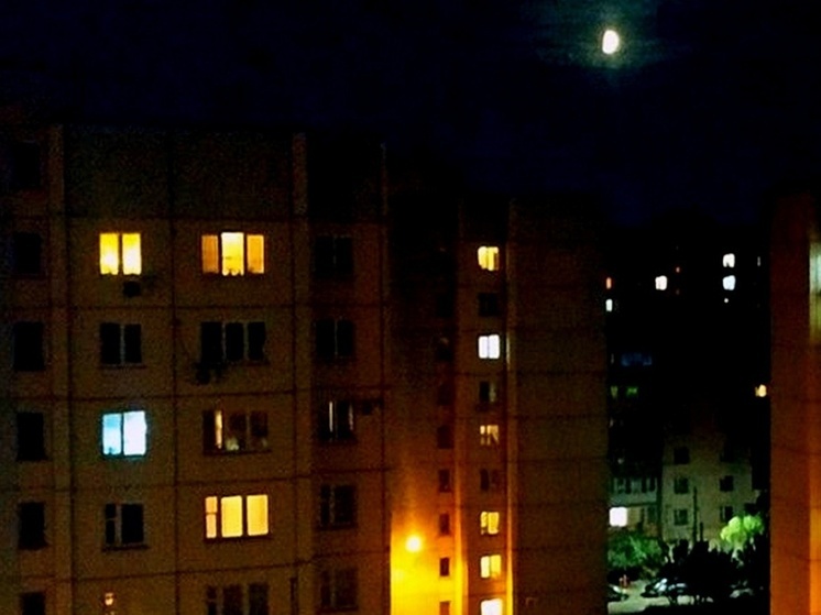 Воронежцев среди ночи потревожили взрывы