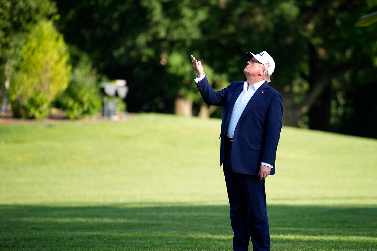 Шарахания Трампа с анонсированными им же тарифами создали путаницу