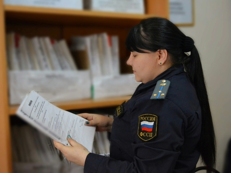 Самарские приставы проконтролировали установку счетчиков в многоквартирном доме