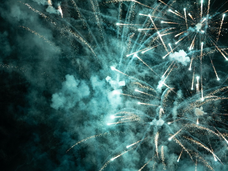 День семьи, любви и верности и день шоколада: какие еще праздники нас ждут с 7 по 13 июля - календарь