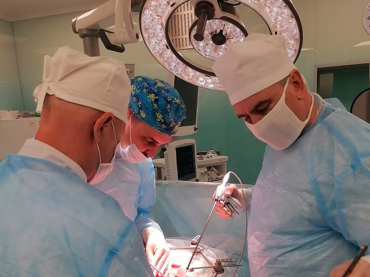 Воронежские специалисты спасли 74-летнего пациента от опухоли