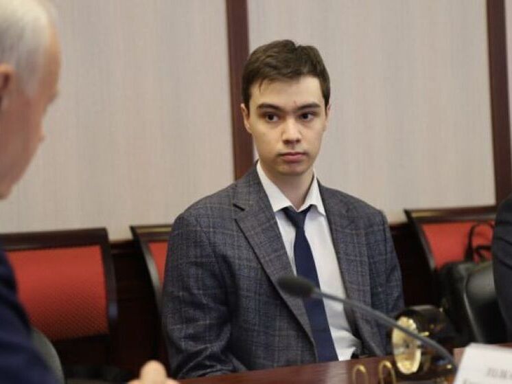 Школьник из Уфы стал одним из 13 российских 300-балльников России